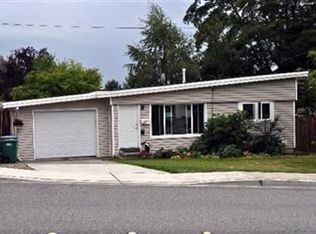 2207 NE 7th St, Renton, WA 98056