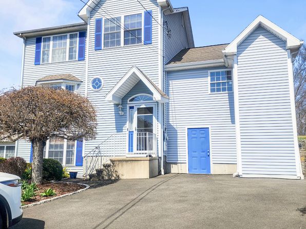 53 Asia Cir, Bridgeport, CT 06610