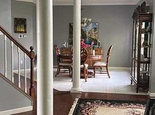 1842 Waverly Dr, Florence, KY 41042