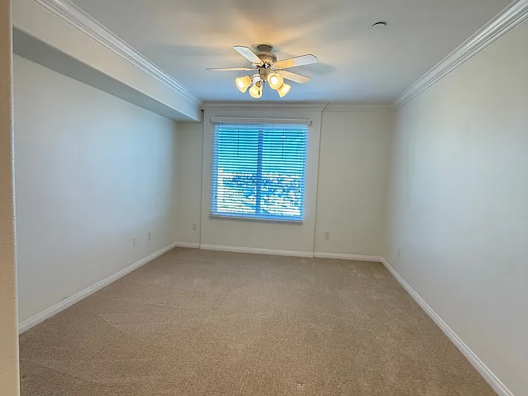 Tradewinds Dr — Photo 32