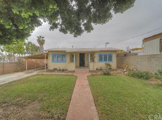 926 Lincoln Ave, Santa Ana, CA 92701