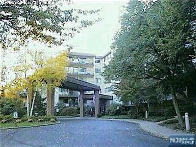 1st image of 521 Piermont Ave APT 427A