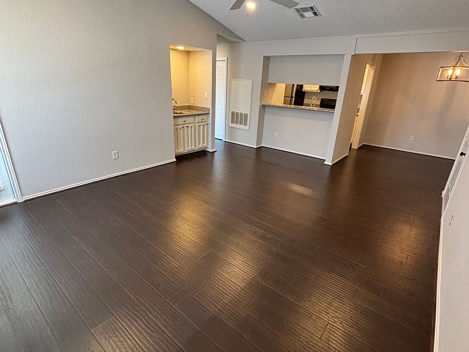 1st image of 1202 Thorpe Ln APT 710