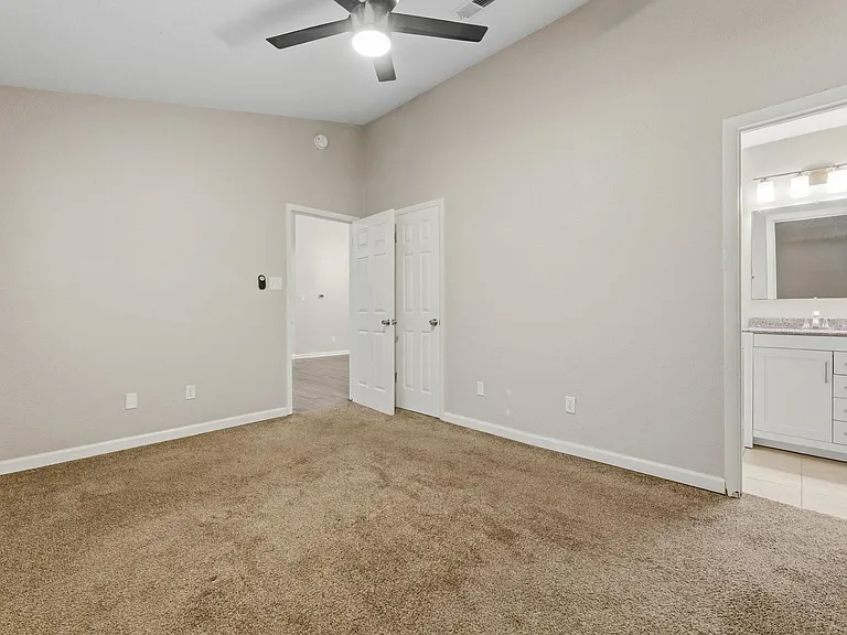 2302 Fuzz Fairway #B — Photo 17