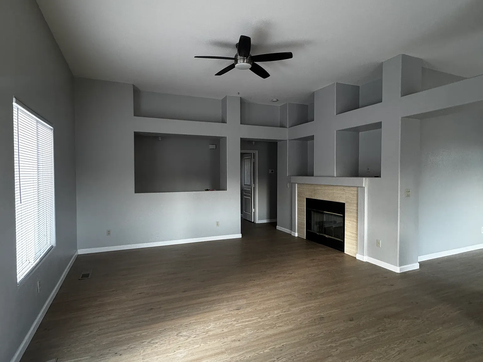3 bed, 1488 sqft, $2,650 — Photo 4