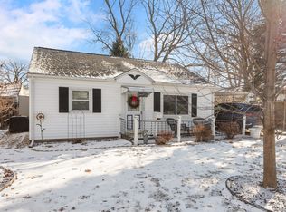 1405 Prairieview Dr, Rantoul, IL 61866