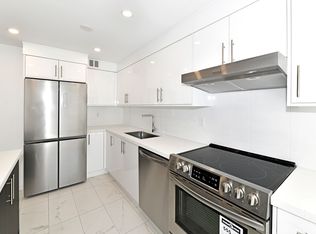 55 Montclair Ave #1458178, Toronto, ON M5P1P6