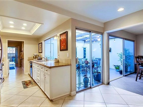 2nd image of 4404 Collwood Ln #4404