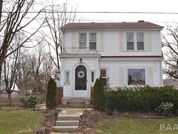2nd image of 2412 W Barker Ave