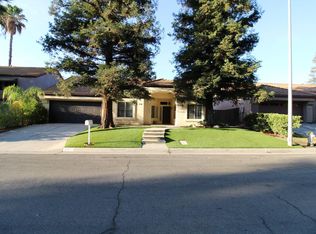 461 E Pebble Beach Dr, Fresno, CA