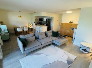 8480 SW 154th Circle Ct APT 920, Miami, FL 33193