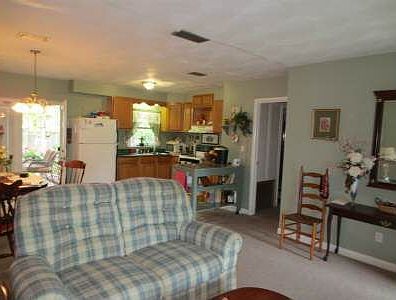 4th image of 473 SE Melrose Way