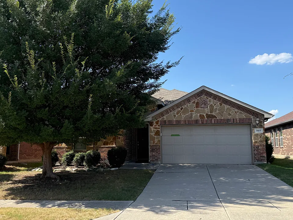 11617 Summer Springs Dr