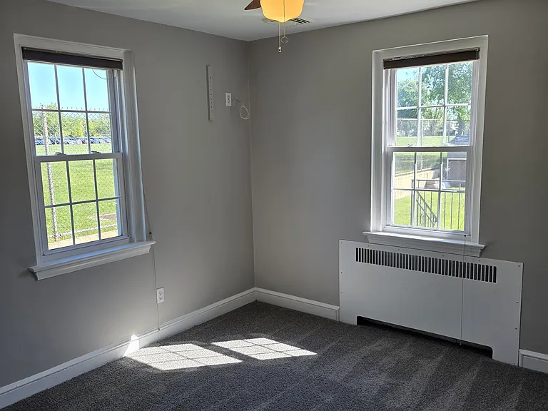 605 S Eagle Rd — Photo 9