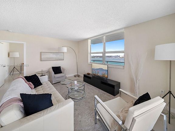 5th image of 650 West Ave APT 1912