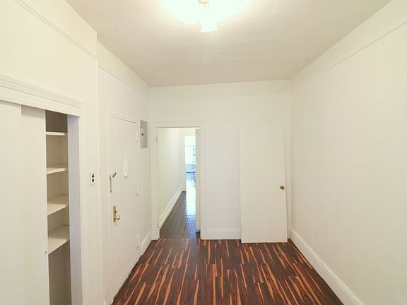 2nd image of 5-26 51st Ave #3LL