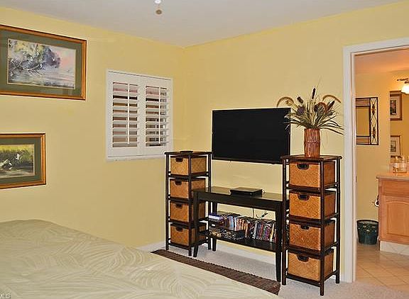 5th image of 1549 Sandpiper St #72