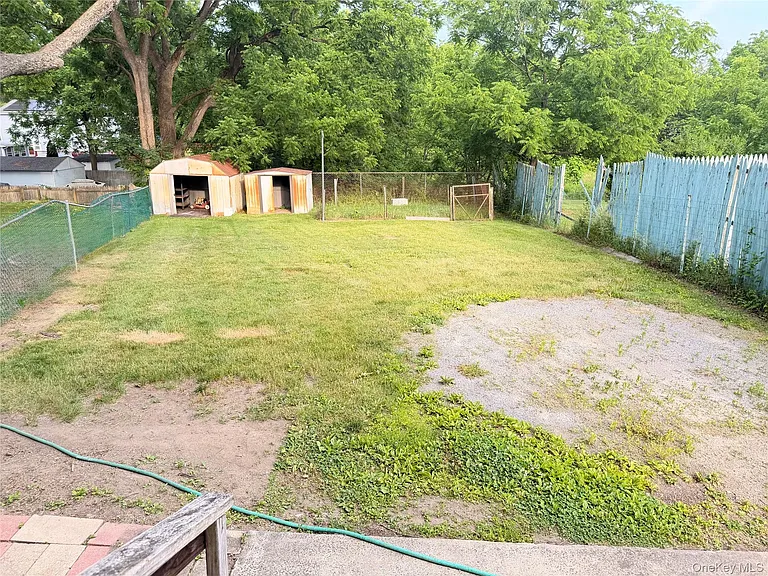 406 Tower Ave — Photo 24