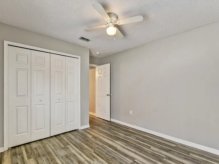 2802 Playing Otter Ct — Photo 25
