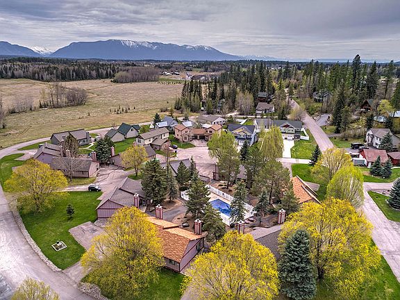 4th image of 69 Colorado Dr Unit A
