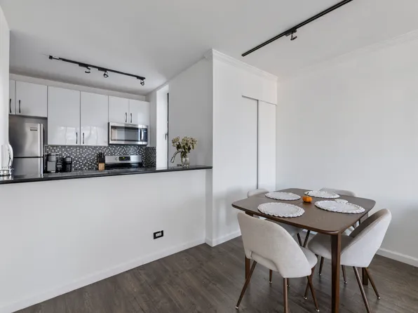 157 East 32nd Street image 5 of 16