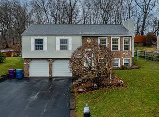 129 Peppertree Dr, New Kensington, PA 15068