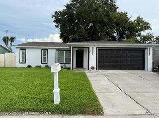 8416 Paxton Dr, Port Richey, FL 34668