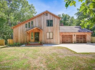 290 Easy St, Howell, NJ 07731