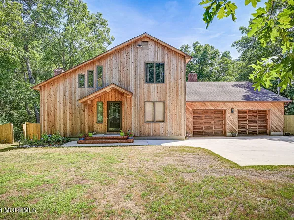 290 Easy Street, Howell, NJ 07731