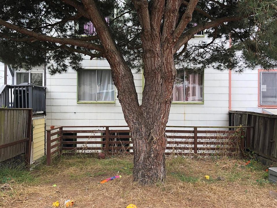 2nd image of 1338-1340 17th Ave