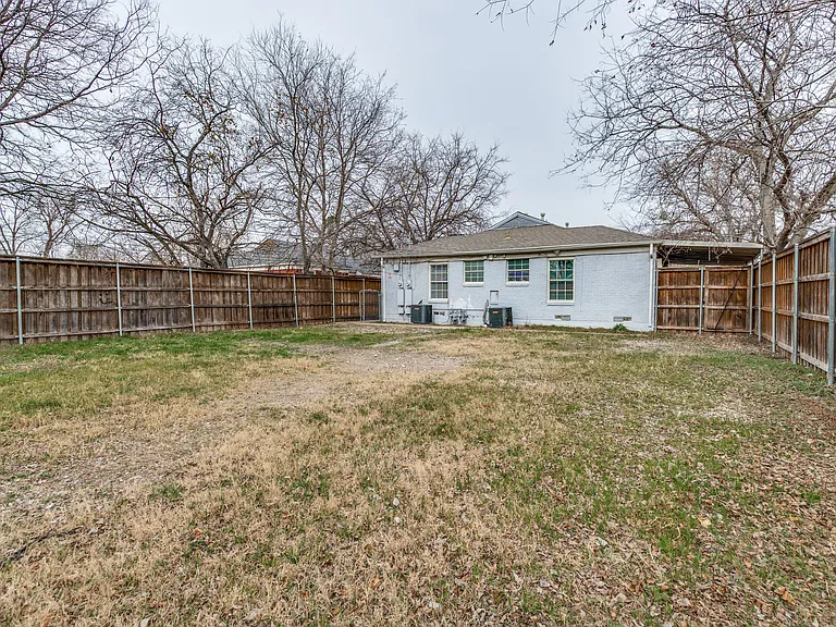 7909 Wanebe Dr #7911 — Photo 15
