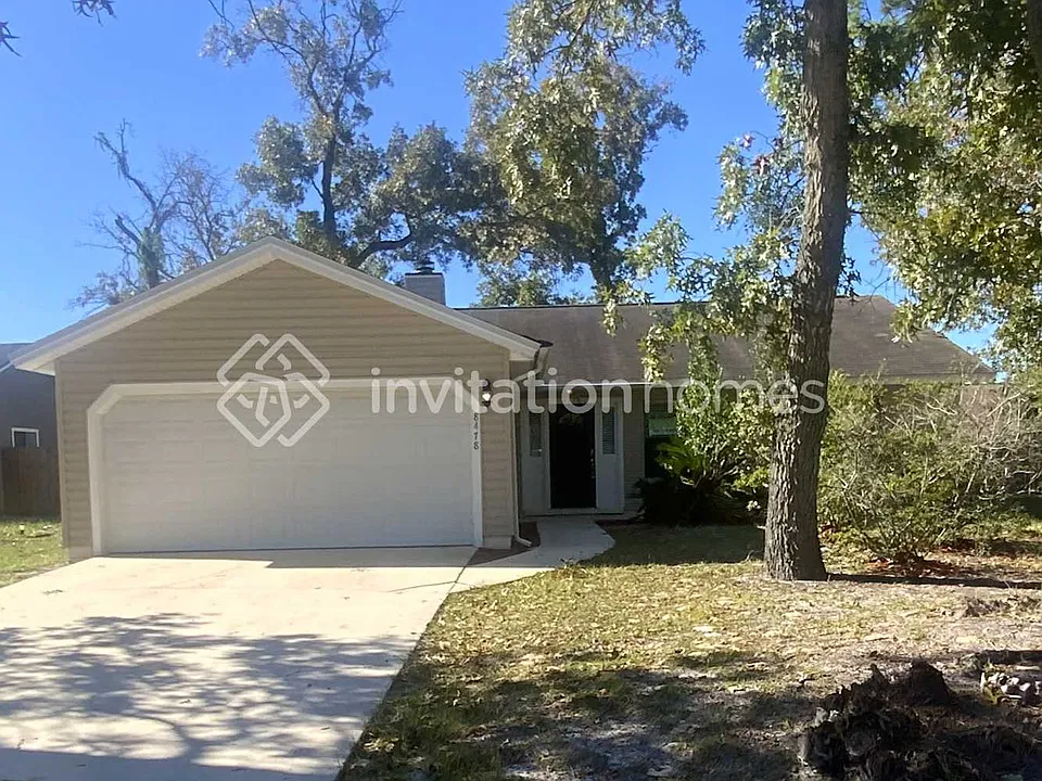 8478 Wessex Ct