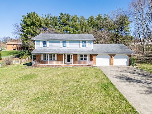 2nd image of 114 Pinehurst Dr