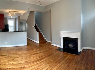 819 Russell Blvd, Saint Louis, MO 63104
