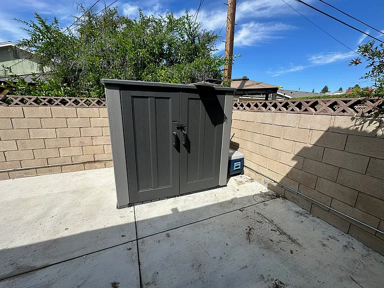 shed