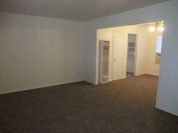 4th image of 1509 Andover Ct