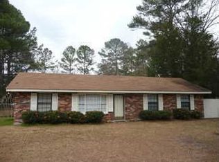 607 Smiths Xing, Ridgeland, SC 29936