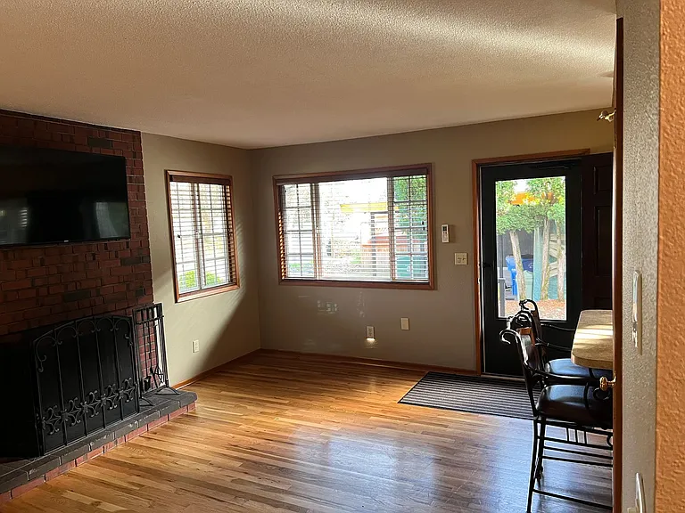 3508 Grant St — Photo 7