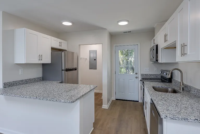 Residence at Winyah Bay — Photo 1