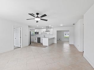 106 NW Curtis St, Port Saint Lucie, FL 34983