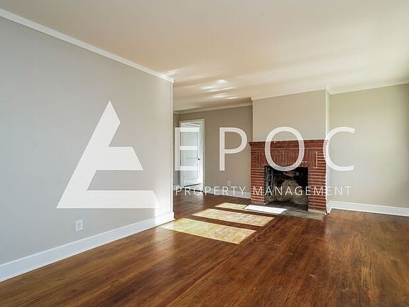 3rd image of 8222 Carolina #119