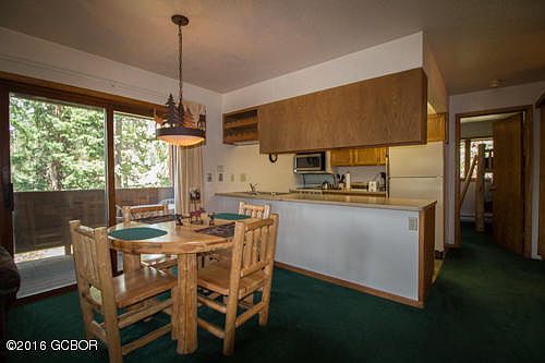 4th image of 480 Hi Country Dr #1
