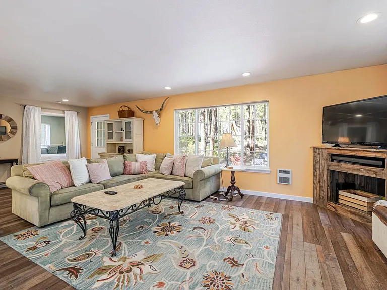 56443 Celestial Dr — Photo 7
