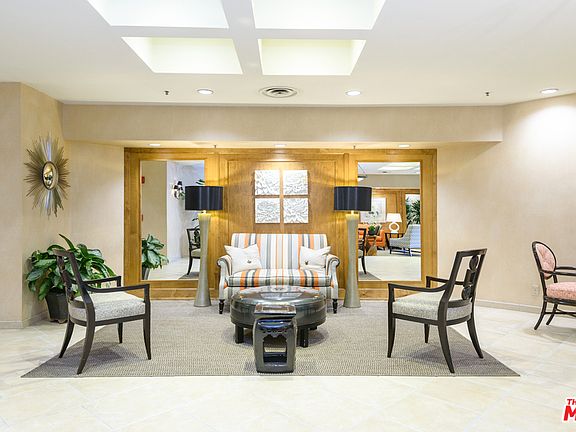 4th image of 2112 Century Park Ln Unit 204