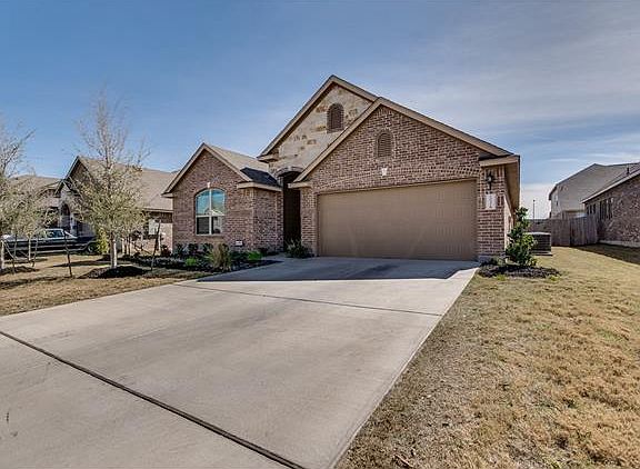 2nd image of 1032 Matheson Dr