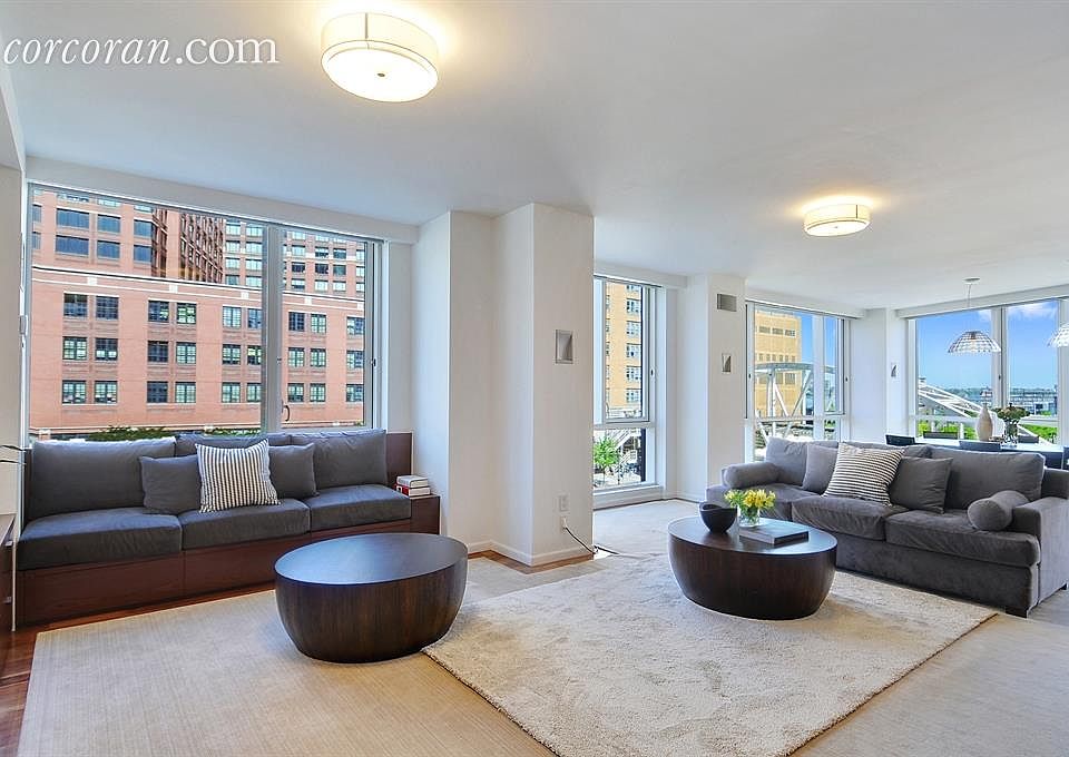 1st image of 200 Chambers St APT 4C