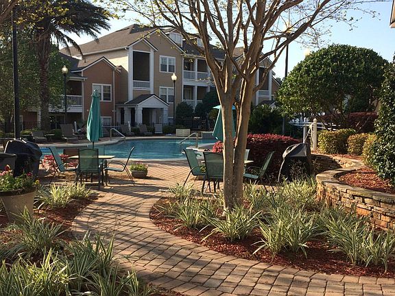 2nd image of 2801 Chancellorsville Dr APT 818