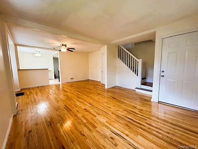 42 Hamilton Rd #LEFT — Photo 24