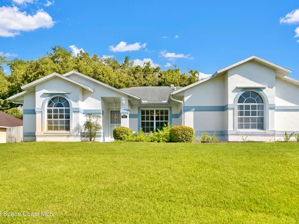 3966 Tangle Dr, Titusville, FL 32796
