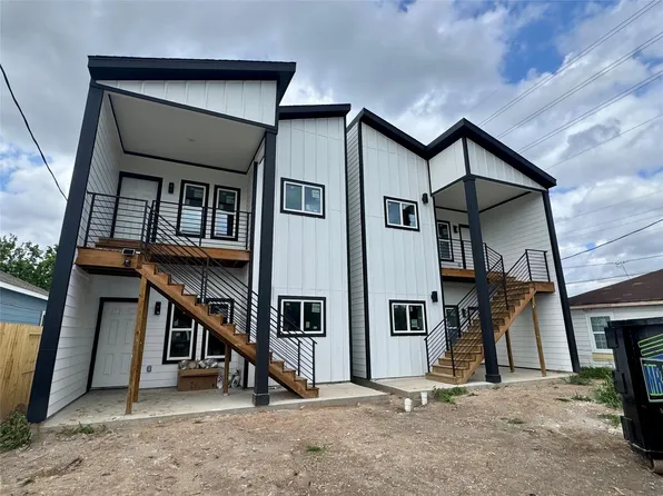 331 Delaware St, Houston, TX 77029